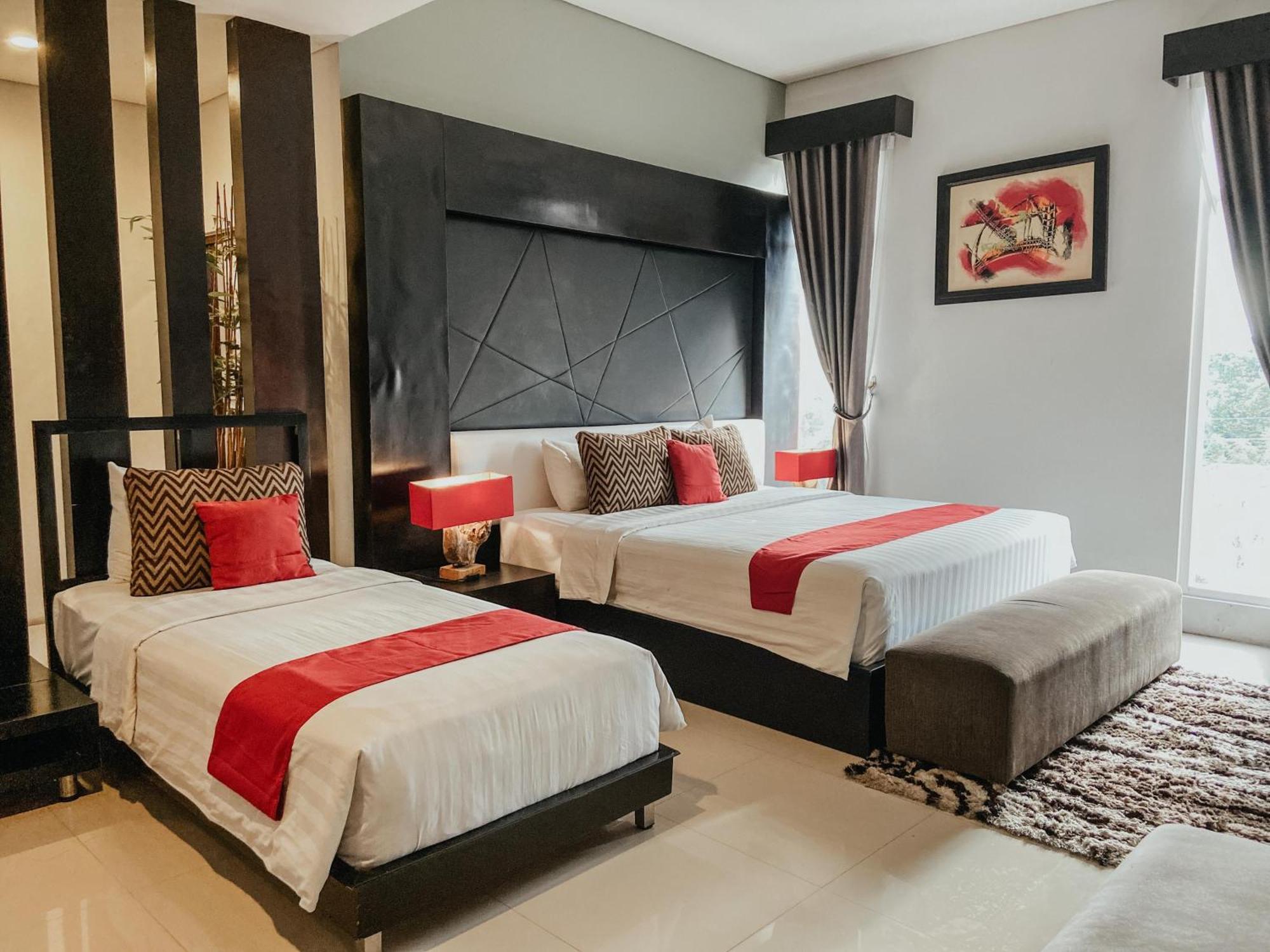 סלמן Prima Sr Hotel & Convention Yogyakarta מראה חיצוני תמונה