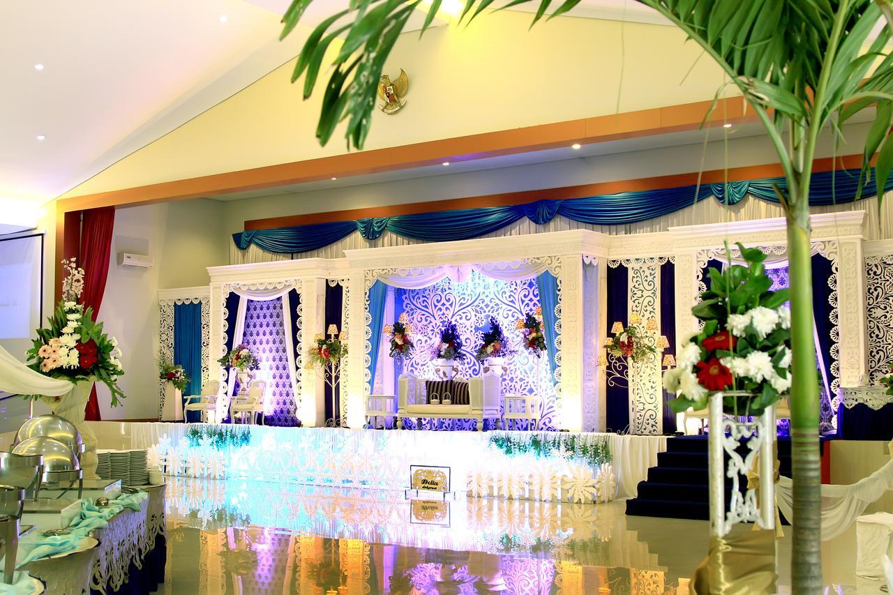 סלמן Prima Sr Hotel & Convention Yogyakarta מראה חיצוני תמונה